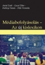 Első borító: Médiabefolyásolás- Az új kislexikon
