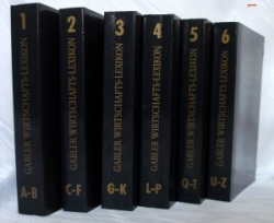 Gabler Wirtschaftslexikon in 6 Bänden.